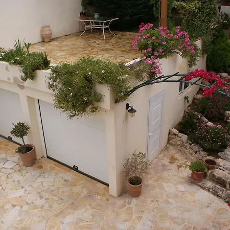 Lejlighed Country House In Authentic Greek Village Agios Vasilios (Corinthia)